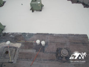 r400 rubber installation commercial roof